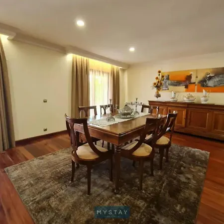 Mystay - Moradia Ferreira * Marinhas (Braga)